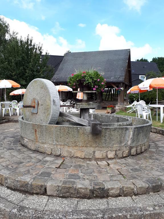 Vvf Normandie Forges-Les-Eaux Exterior photo