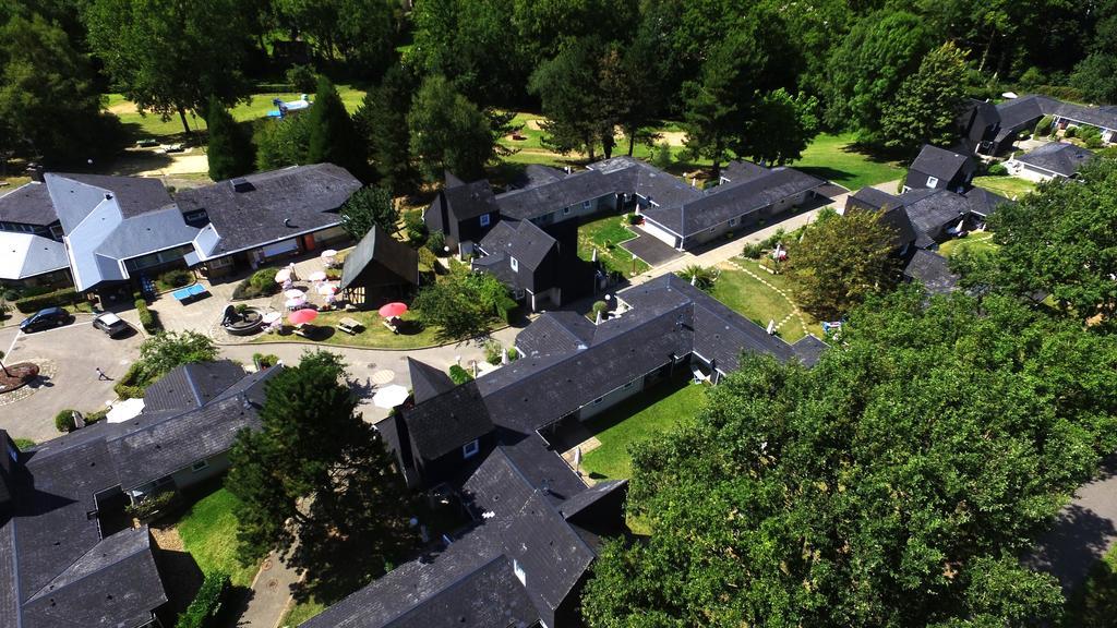 Vvf Normandie Forges-Les-Eaux Exterior photo